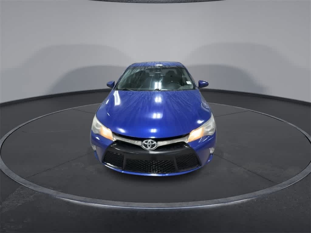 Toyota Camry SE 2016
