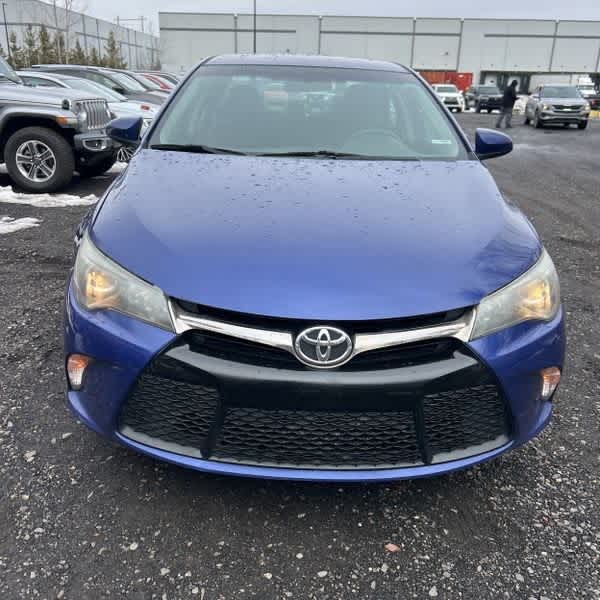 Toyota Camry SE 2016