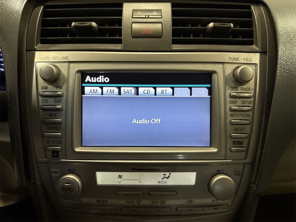 Toyota Camry XLE 2011