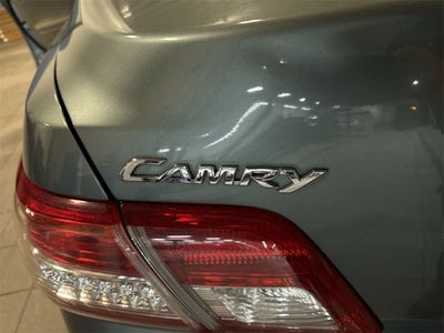 Toyota Camry XLE 2011