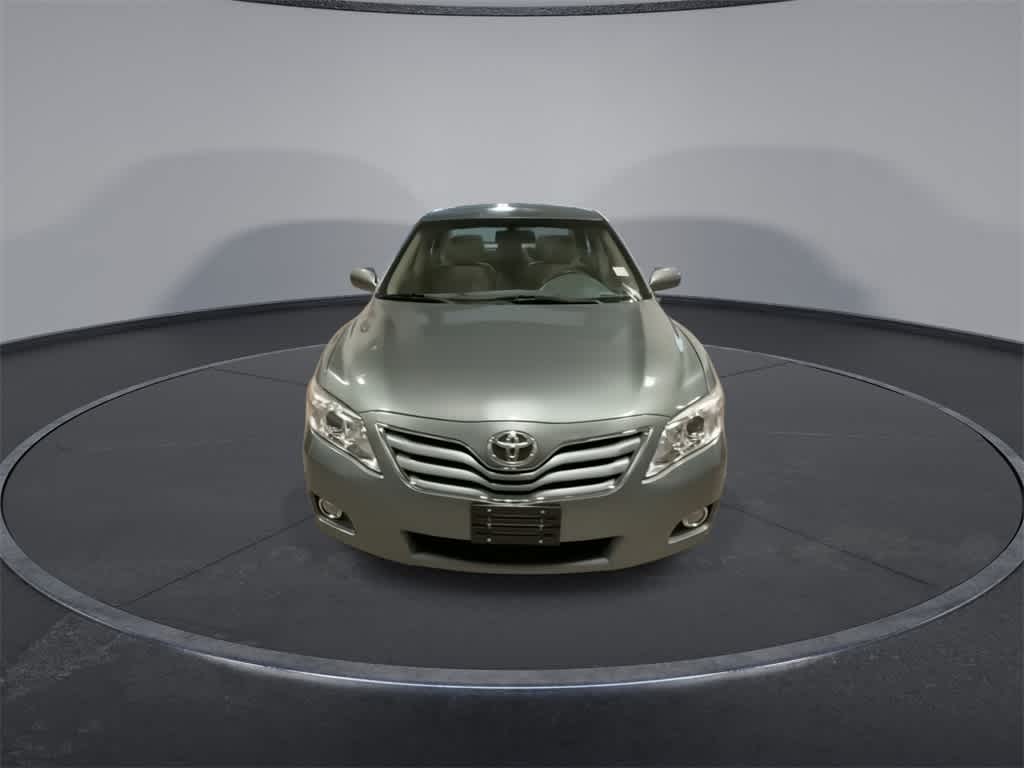 Toyota Camry XLE 2011