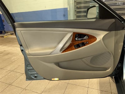 Toyota Camry XLE 2011