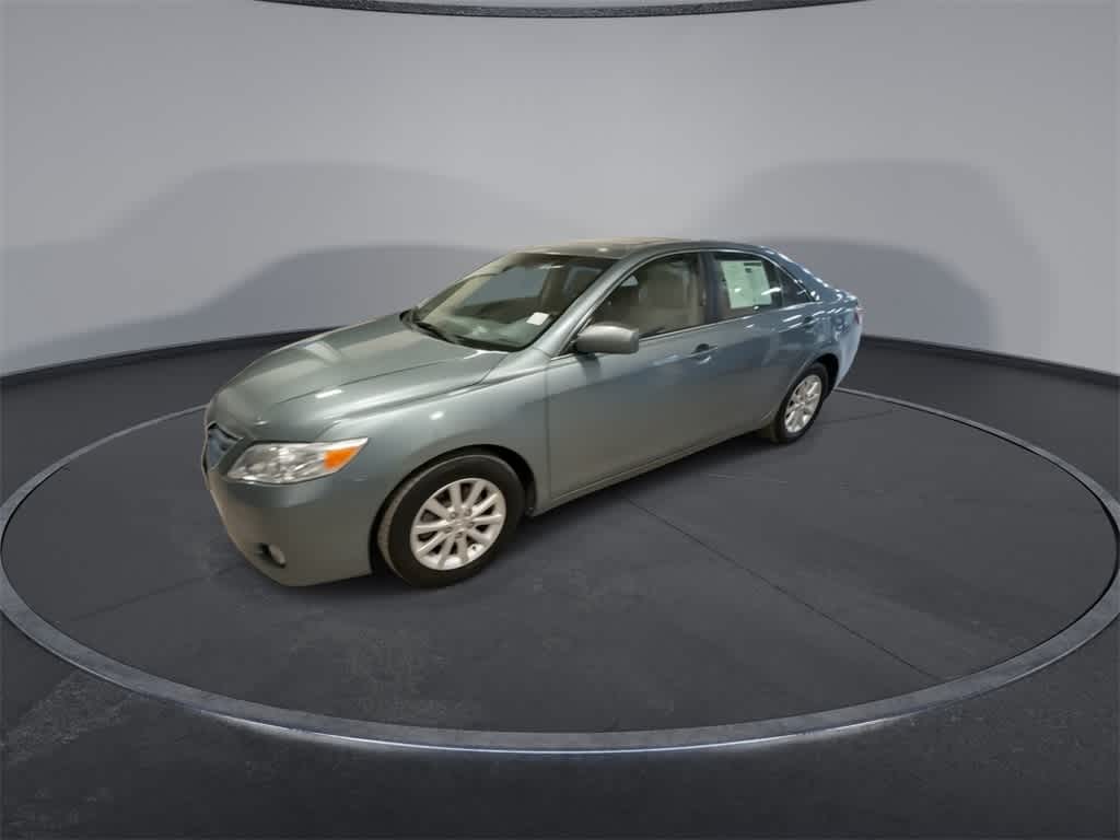 Toyota Camry XLE 2011