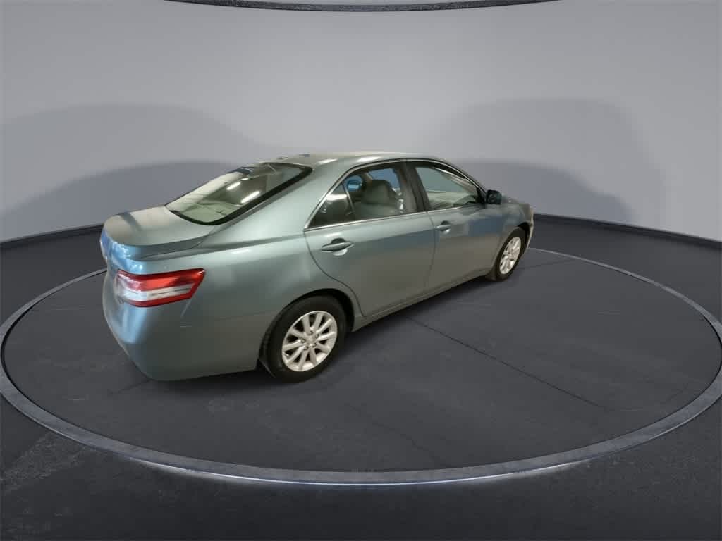 Toyota Camry XLE 2011