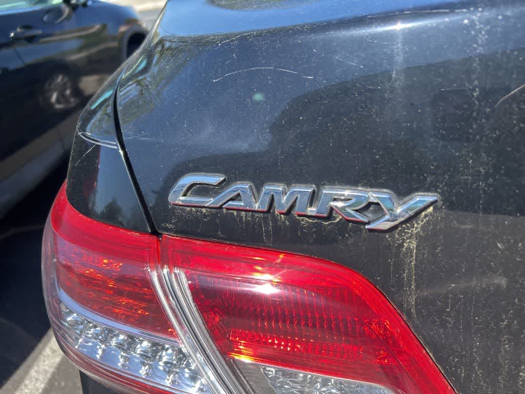 Toyota Camry XLE 2011