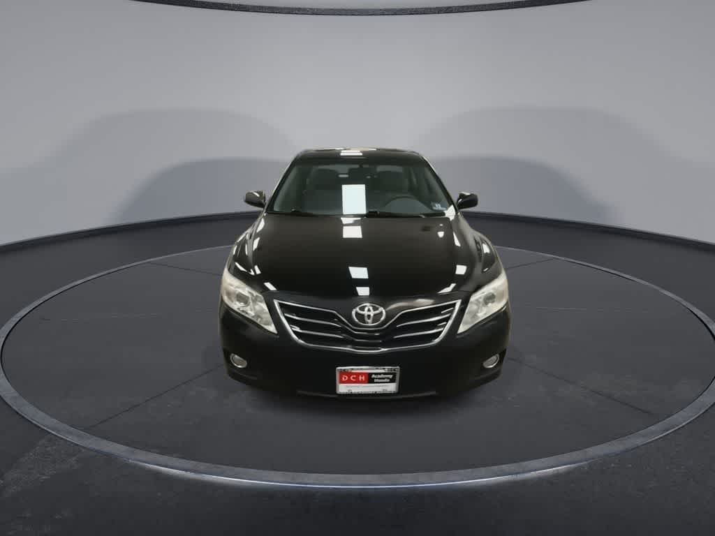 Toyota Camry XLE 2011