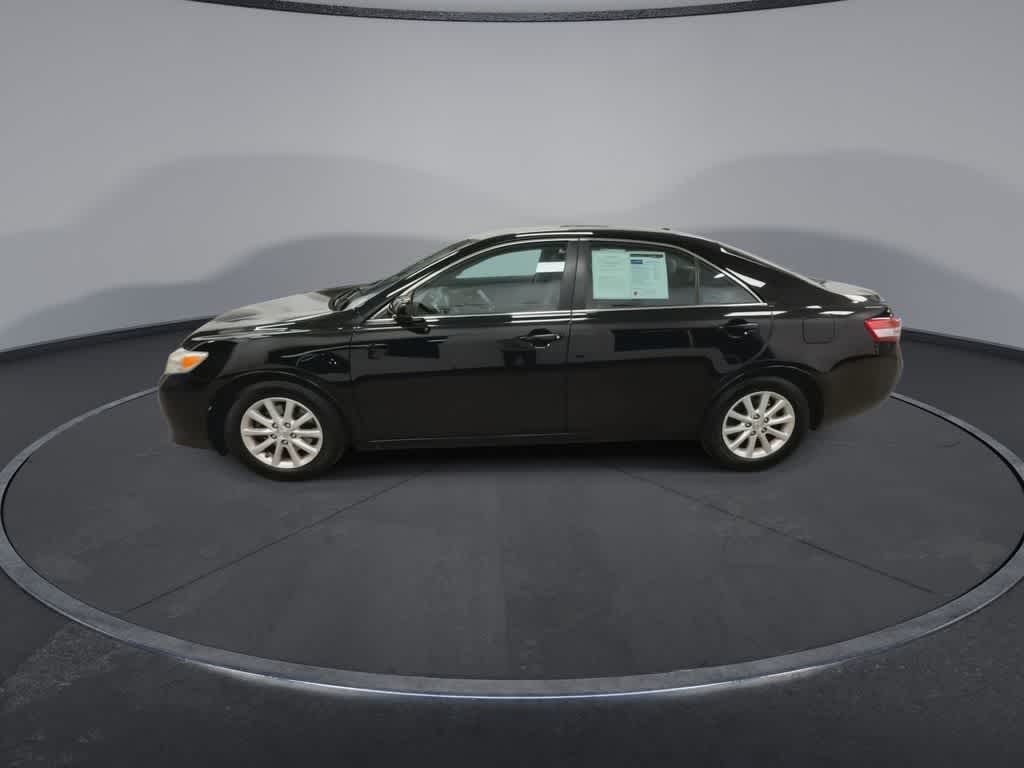 Toyota Camry XLE 2011