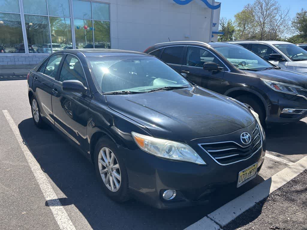 Toyota Camry XLE 2011