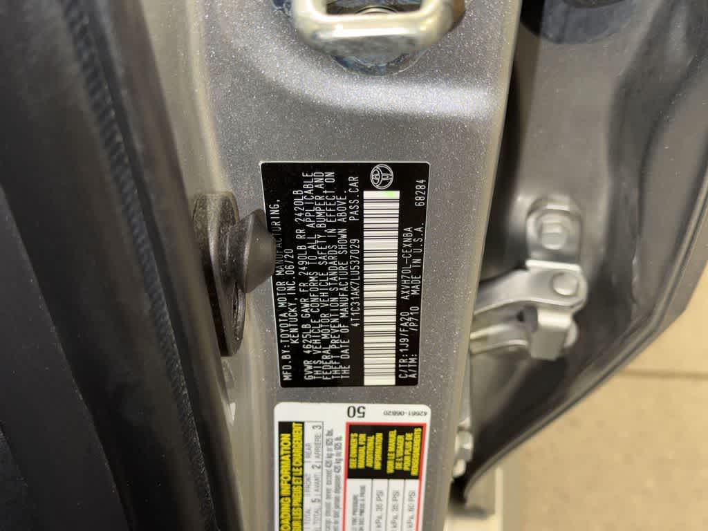Toyota Camry Hybrid LE 2020
