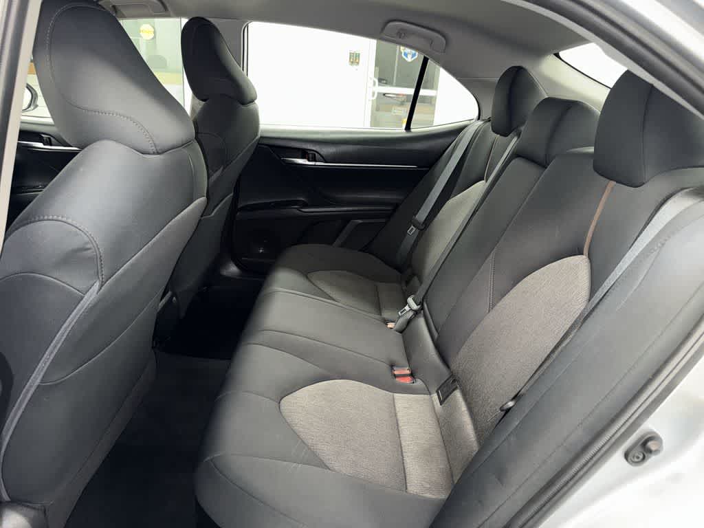 Toyota Camry Hybrid LE 2020
