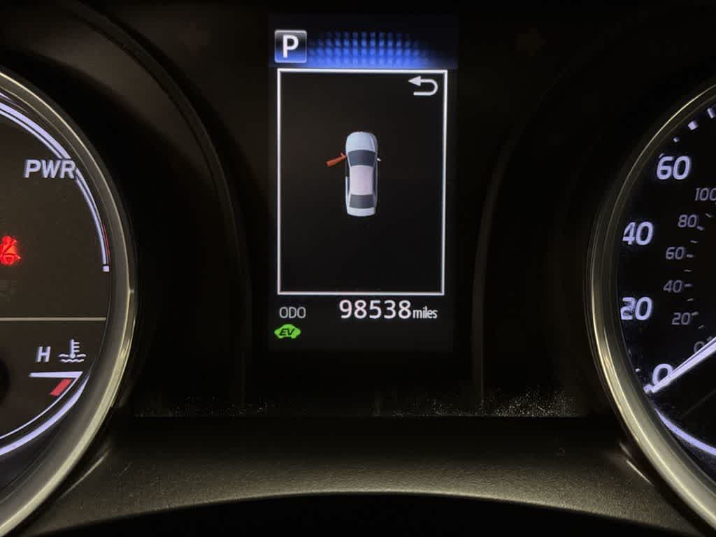 Toyota Camry Hybrid LE 2020