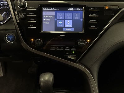 Toyota Camry Hybrid LE 2020