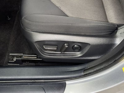 Toyota Camry Hybrid LE 2020