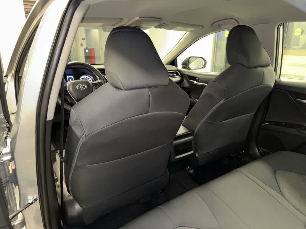 Toyota Camry Hybrid LE 2020
