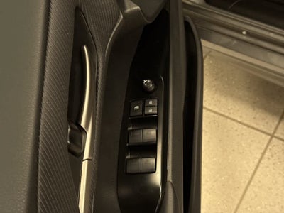 Toyota Camry SE 2026