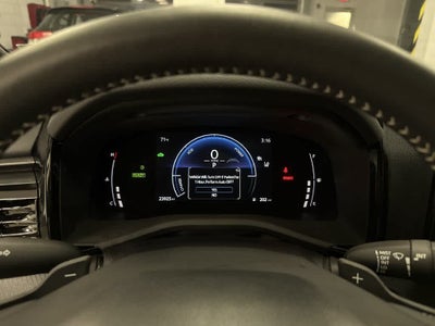 Toyota Camry SE 2026