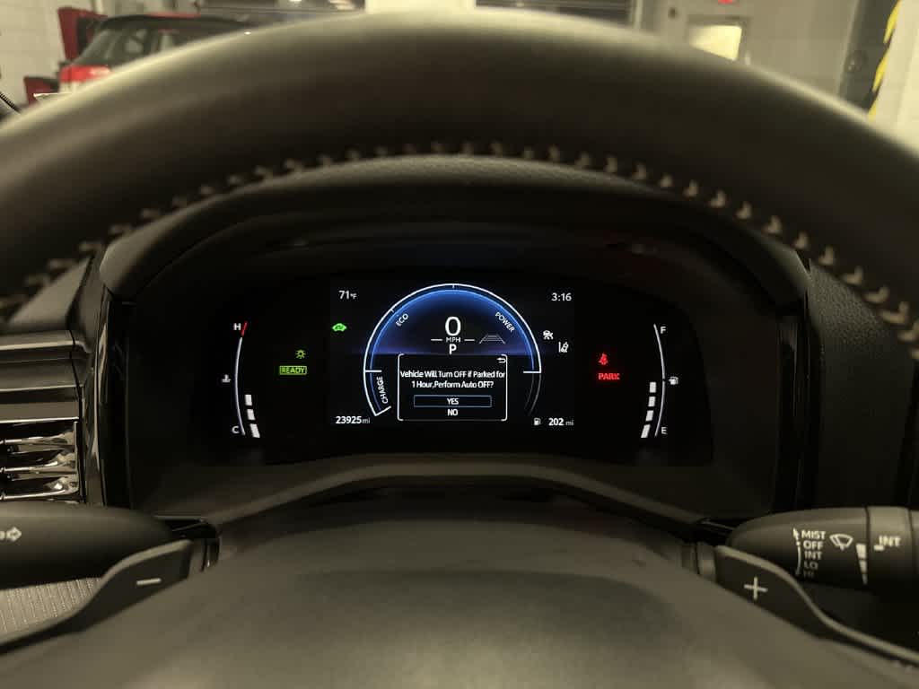 Toyota Camry SE 2026