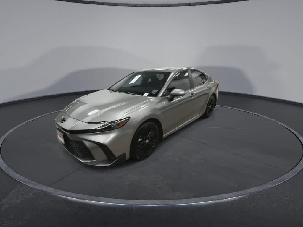 Toyota Camry SE 2026