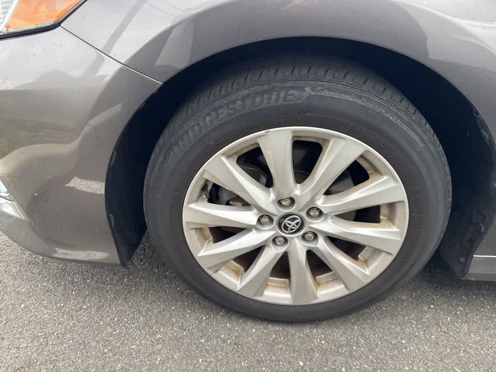 Toyota Camry LE 2020