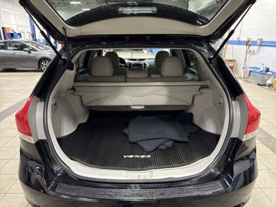 Toyota Venza LE 2012