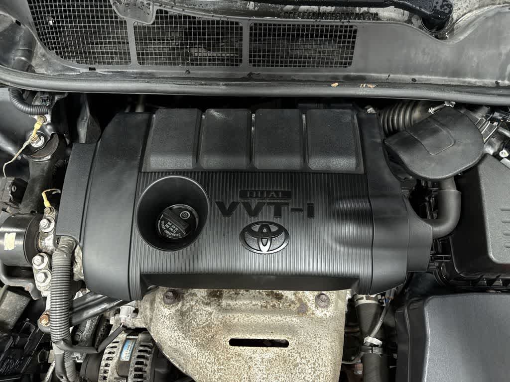 Toyota Venza LE 2012