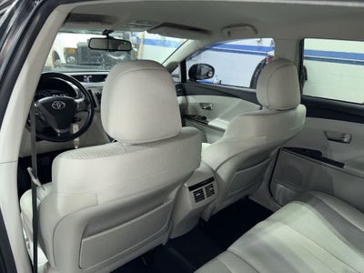 Toyota Venza LE 2012