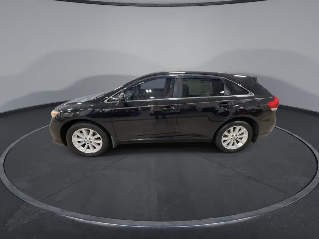 Toyota Venza LE 2012