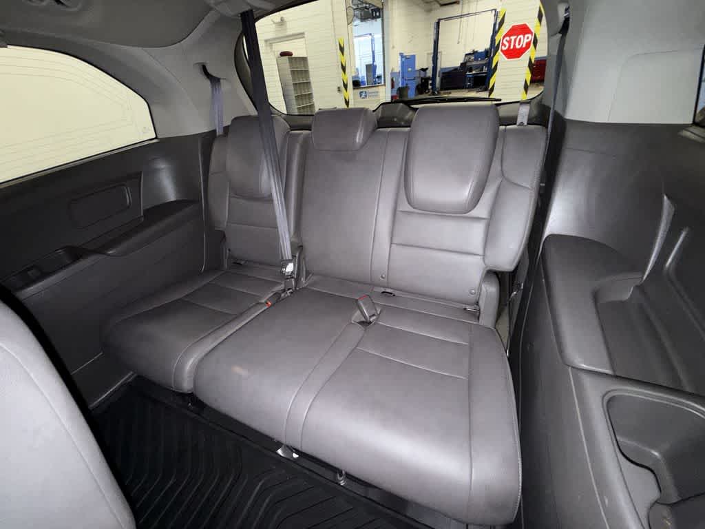 Honda Odyssey Base 2014