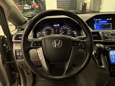 Honda Odyssey Base 2014