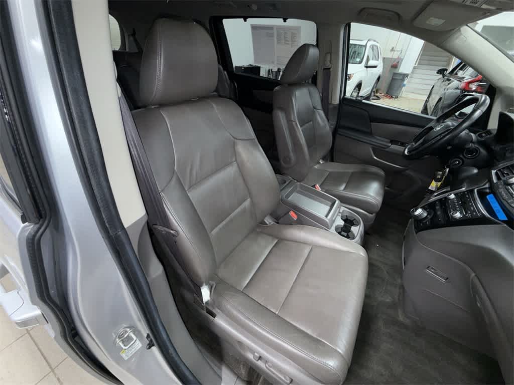 Honda Odyssey Touring 2013