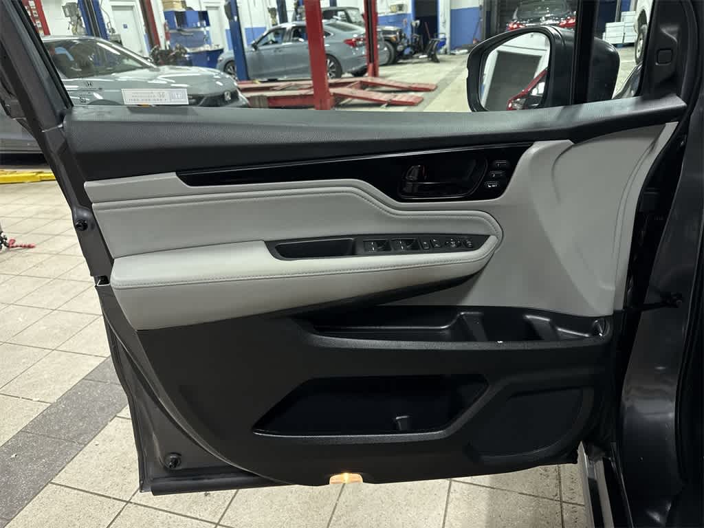 Honda Odyssey Touring 2024