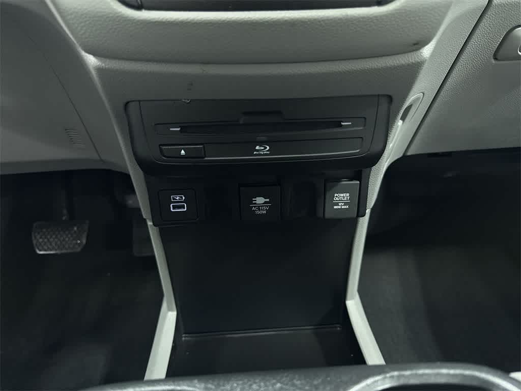 Honda Odyssey Touring 2024