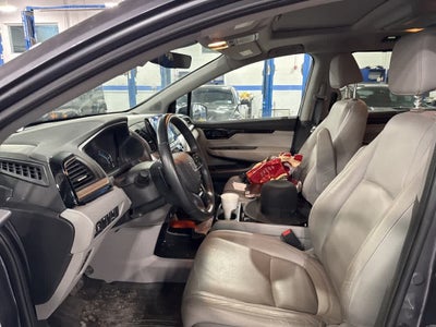 Honda Odyssey Touring 2024