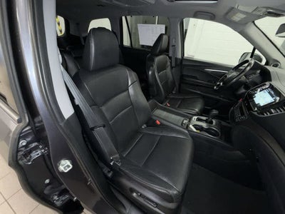 Honda Pilot EX-L 2019 con navegador y RES