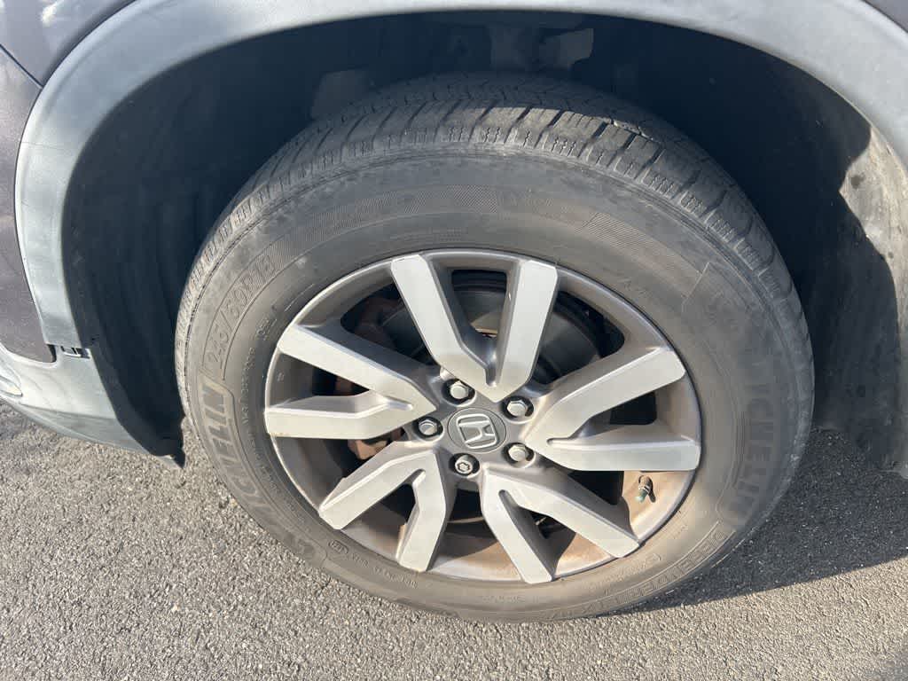 Honda Pilot EX-L 2019 con navegador y RES