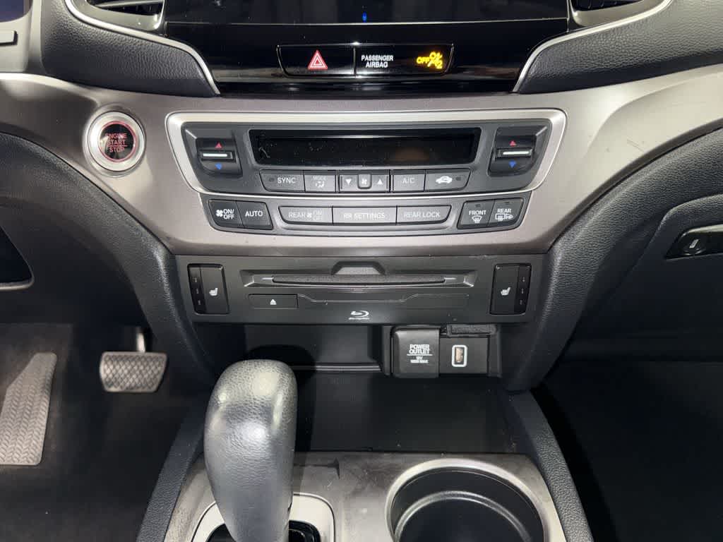 Honda Pilot EX-L 2019 con navegador y RES