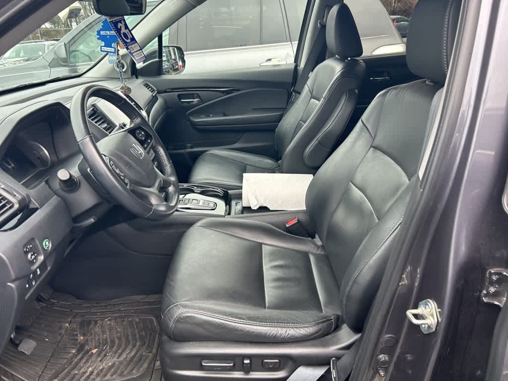 Honda Pilot Touring 2020 para 8 pasajeros