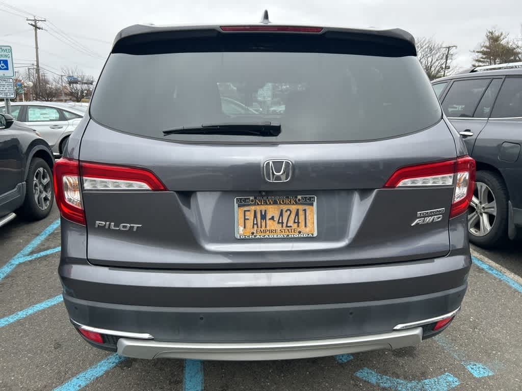 Honda Pilot Touring 2020 para 8 pasajeros