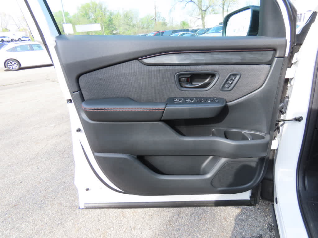 Honda Passport TrailSport Blackout 2027