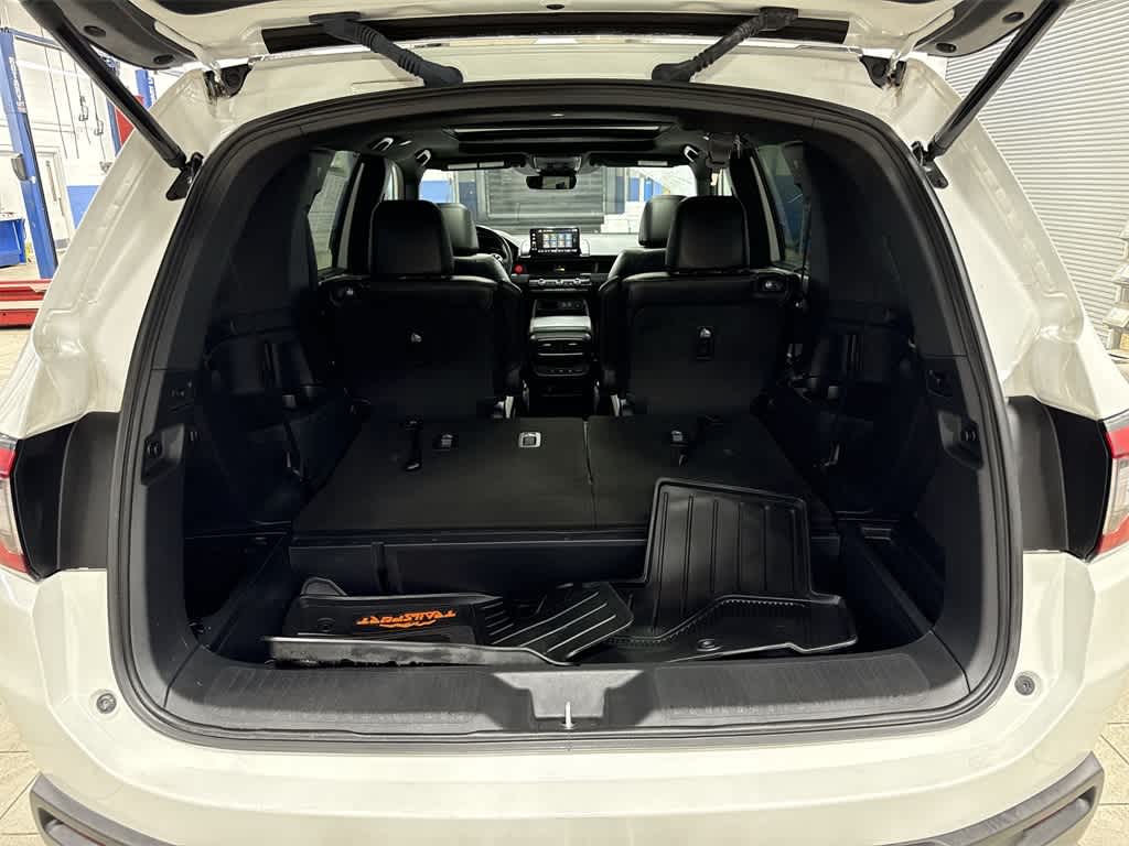 2023 Honda Pilot TrailSport