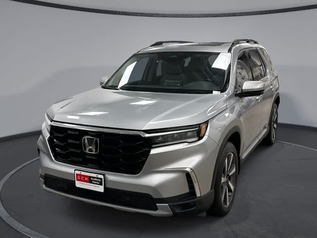 Honda Pilot Touring 2023