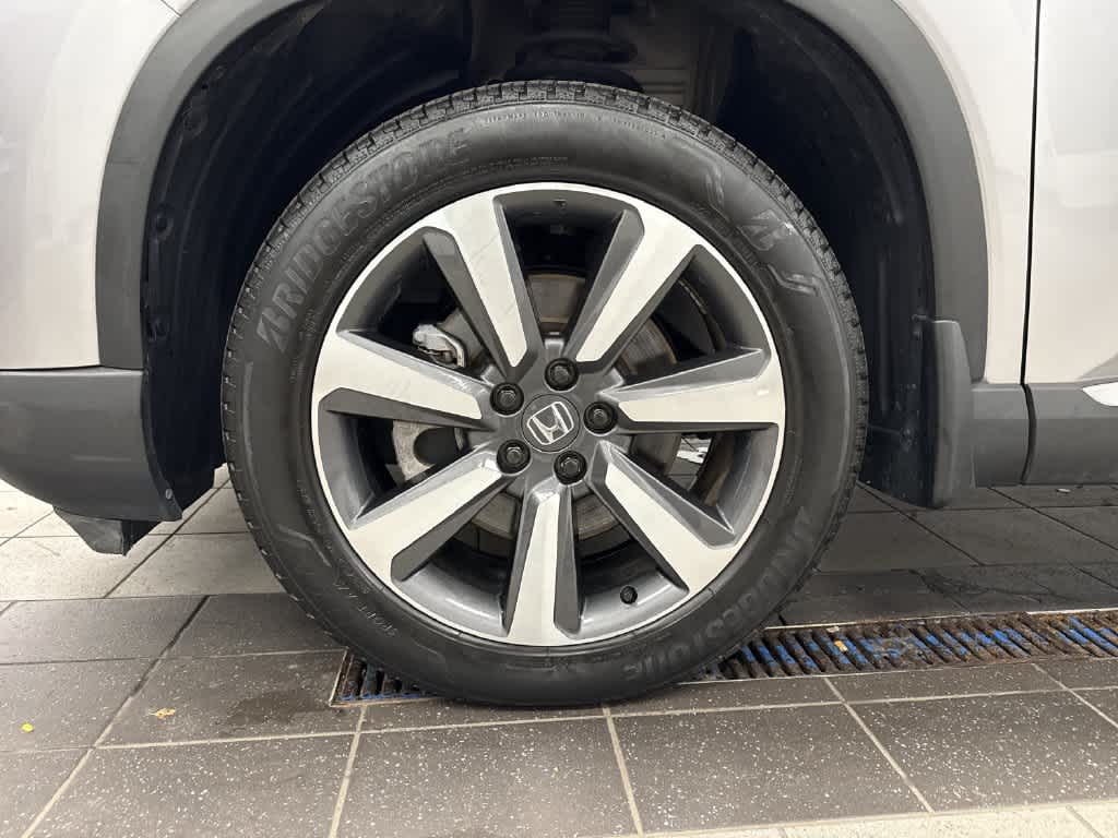 Honda Pilot Touring 2023