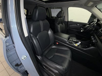 Honda Pilot Touring 2023