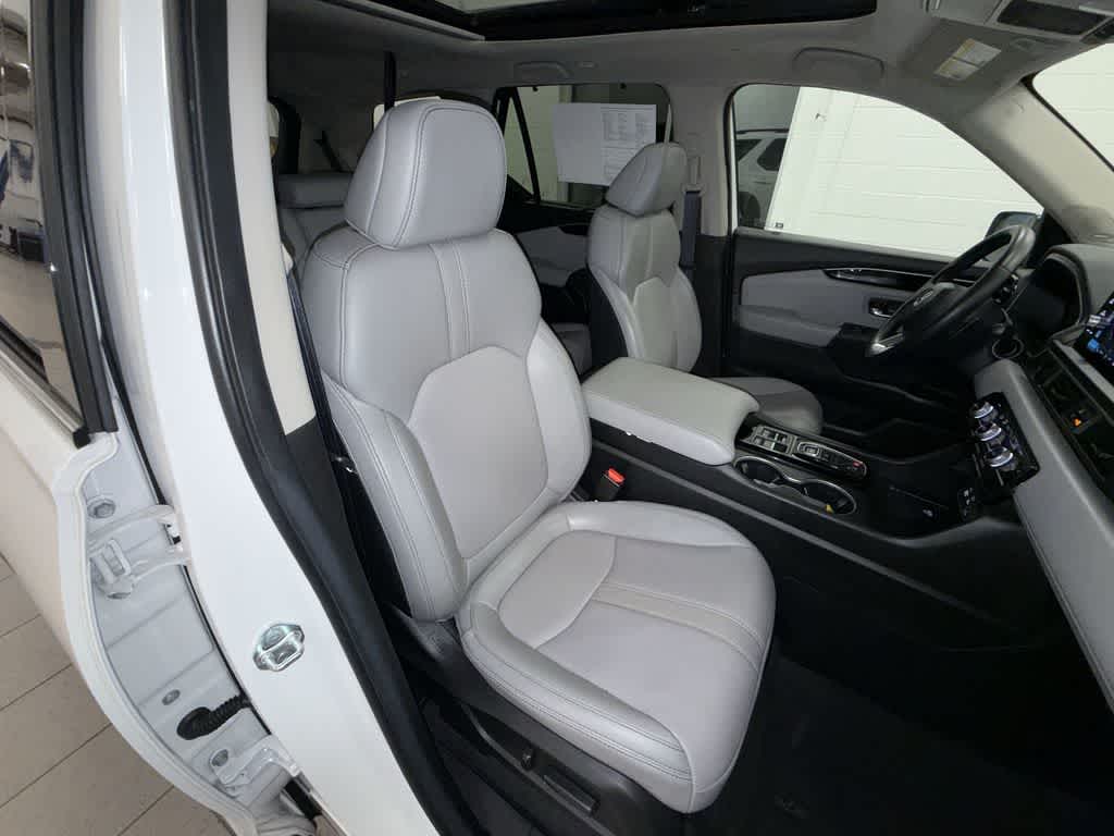 Honda Pilot Touring 2025