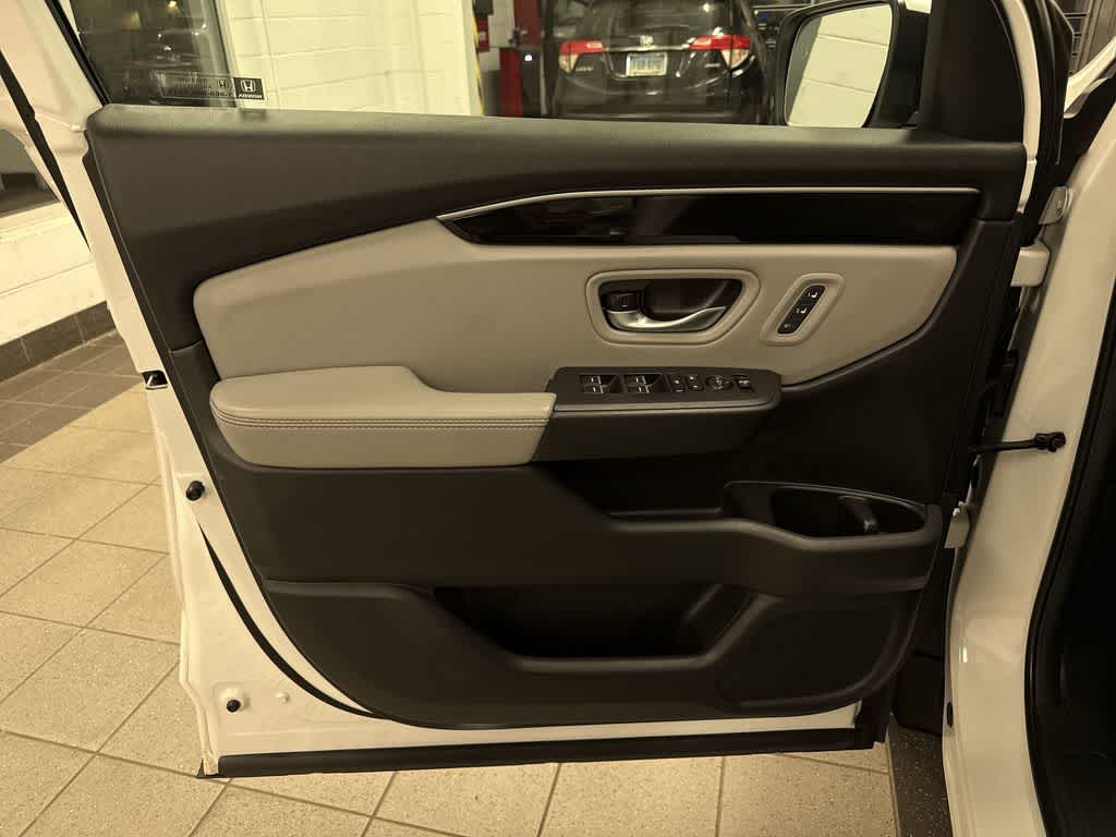 Honda Pilot Touring 2025