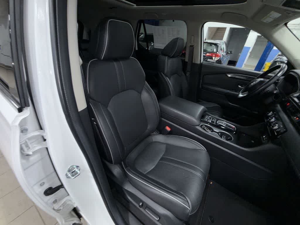 2023 Honda Pilot Elite
