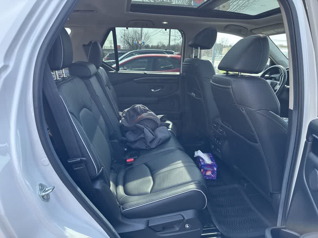 2023 Honda Pilot Elite