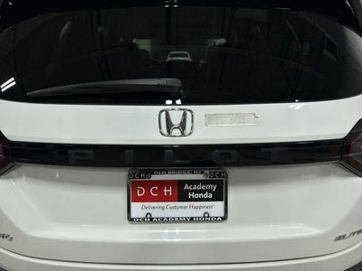 2023 Honda Pilot Elite