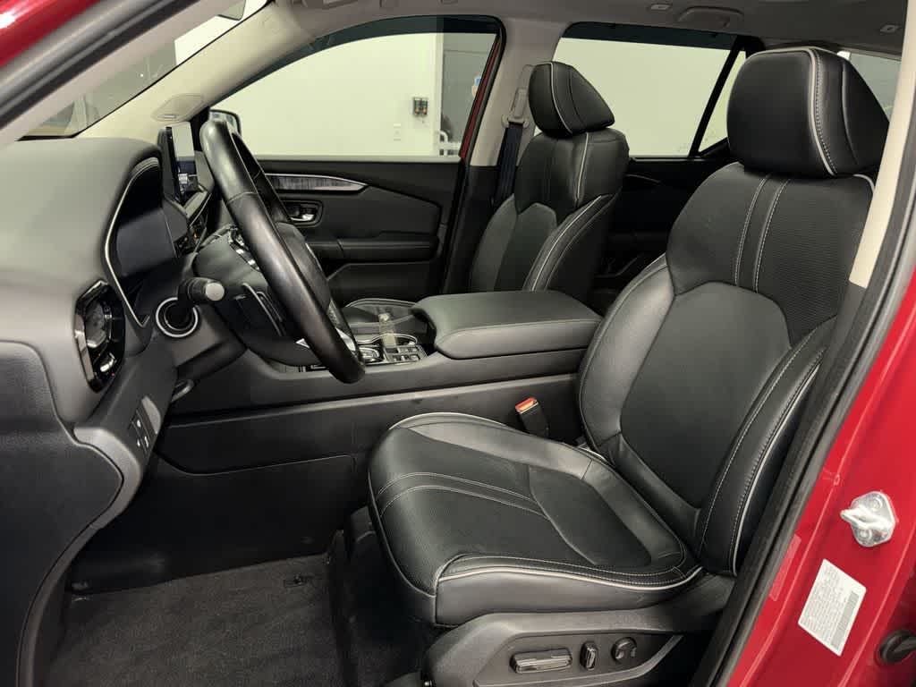 2023 Honda Pilot Elite