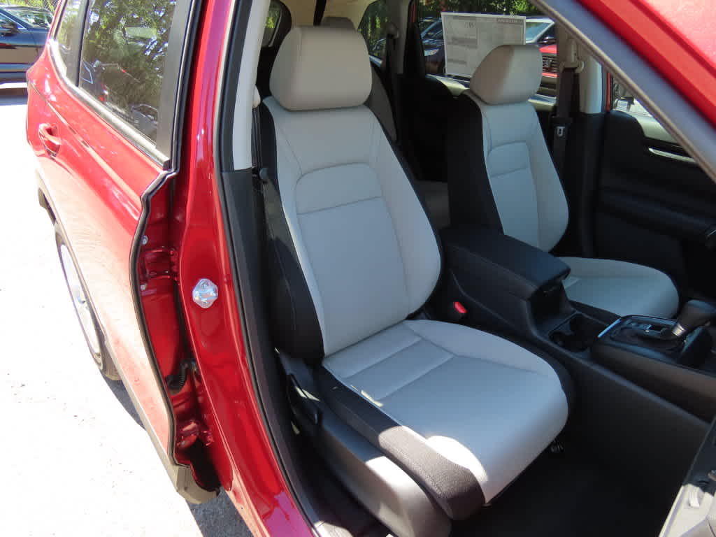 Honda CR-V LX 2027